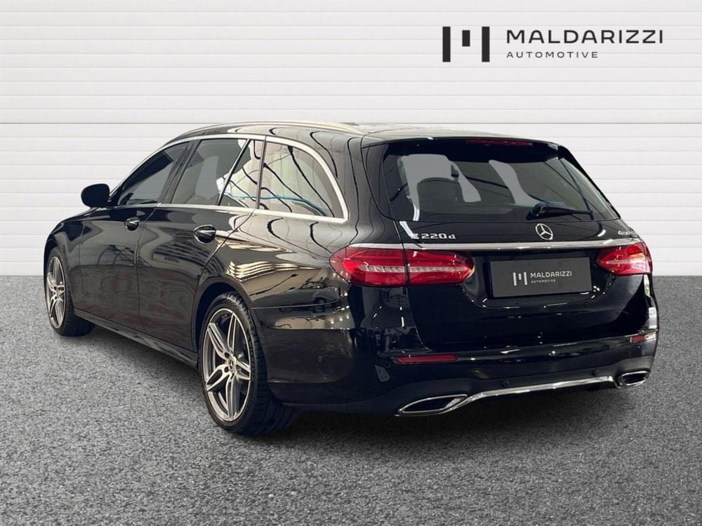 Mercedes-Benz Classe E Station Wagon usata a Bari (8)