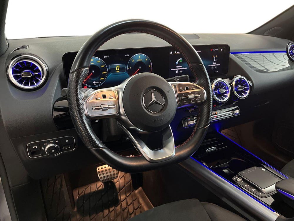 Mercedes-Benz GLA SUV usata a Bari (10)