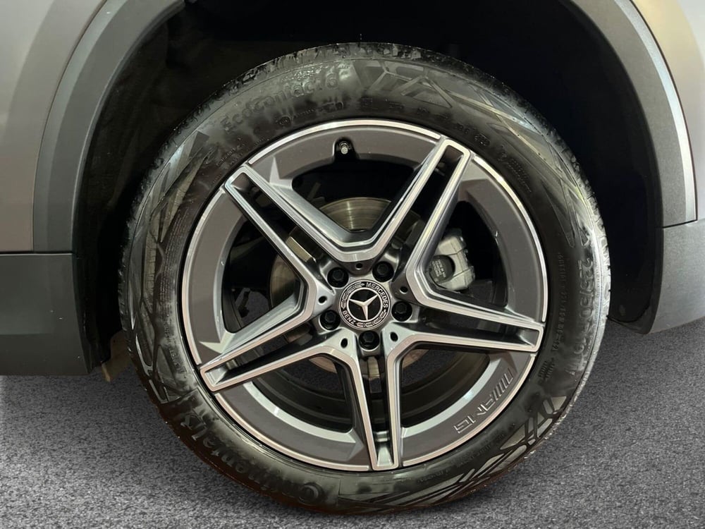 Mercedes-Benz GLA SUV usata a Bari (6)