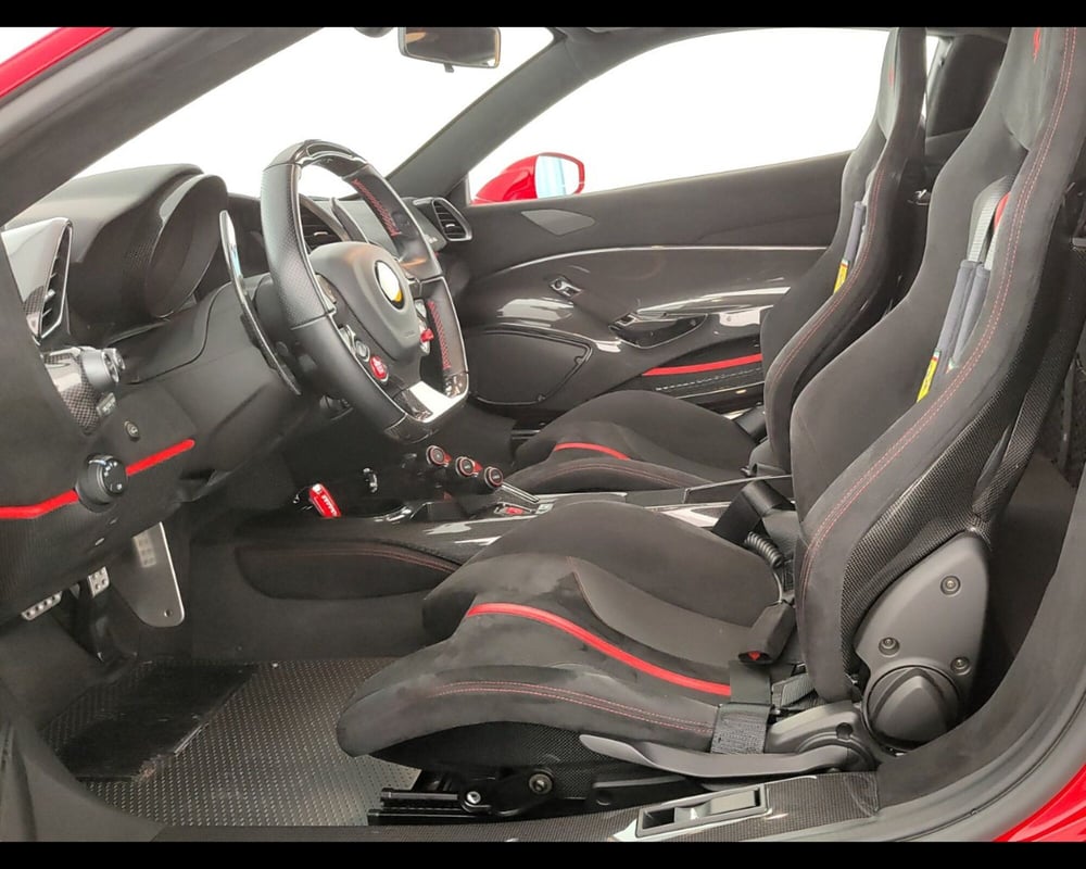 Ferrari 488 Coupé usata a Verona (11)