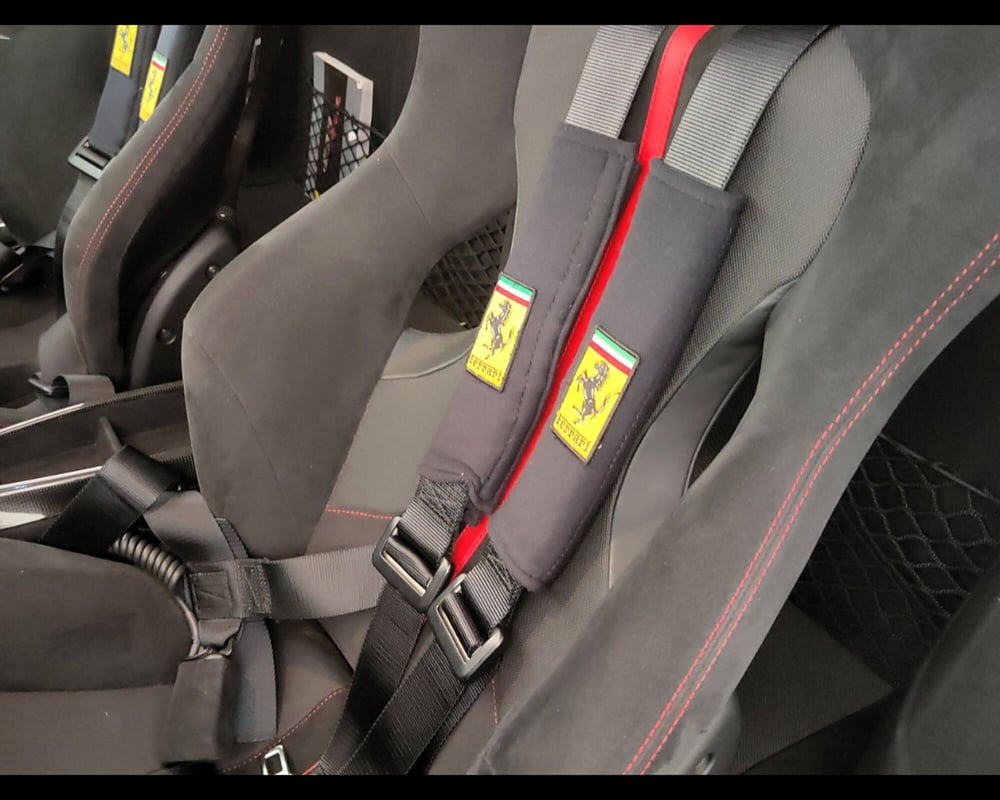 Ferrari 488 Coupé usata a Verona (14)