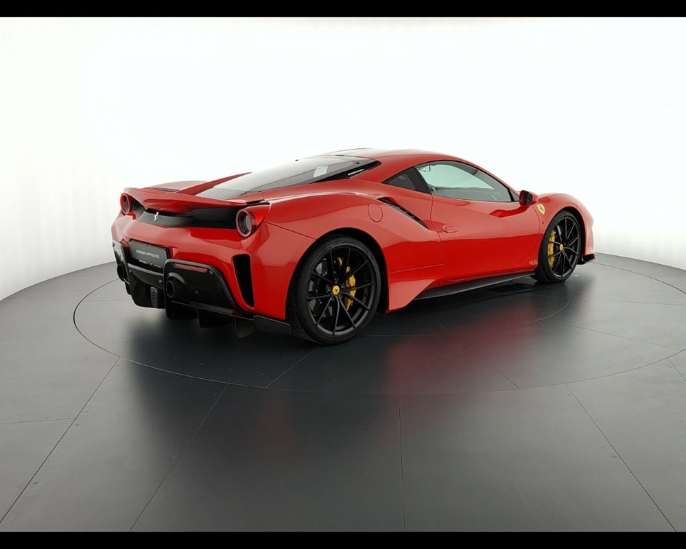 Ferrari 488 Coupé usata a Verona (7)