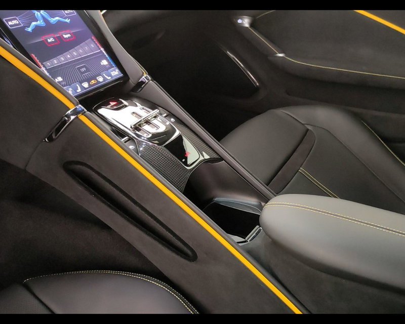 Ferrari Roma Spider usata a Verona (18)