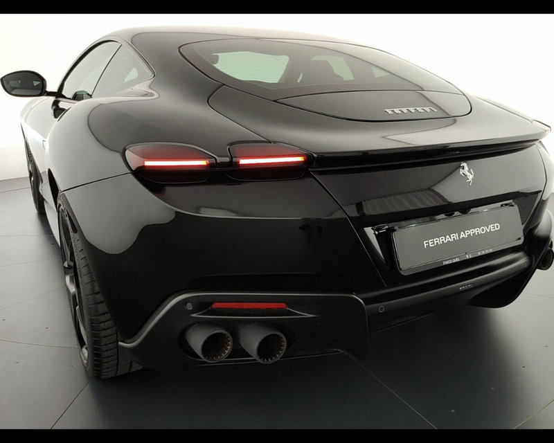 Ferrari Roma Spider usata a Verona (20)