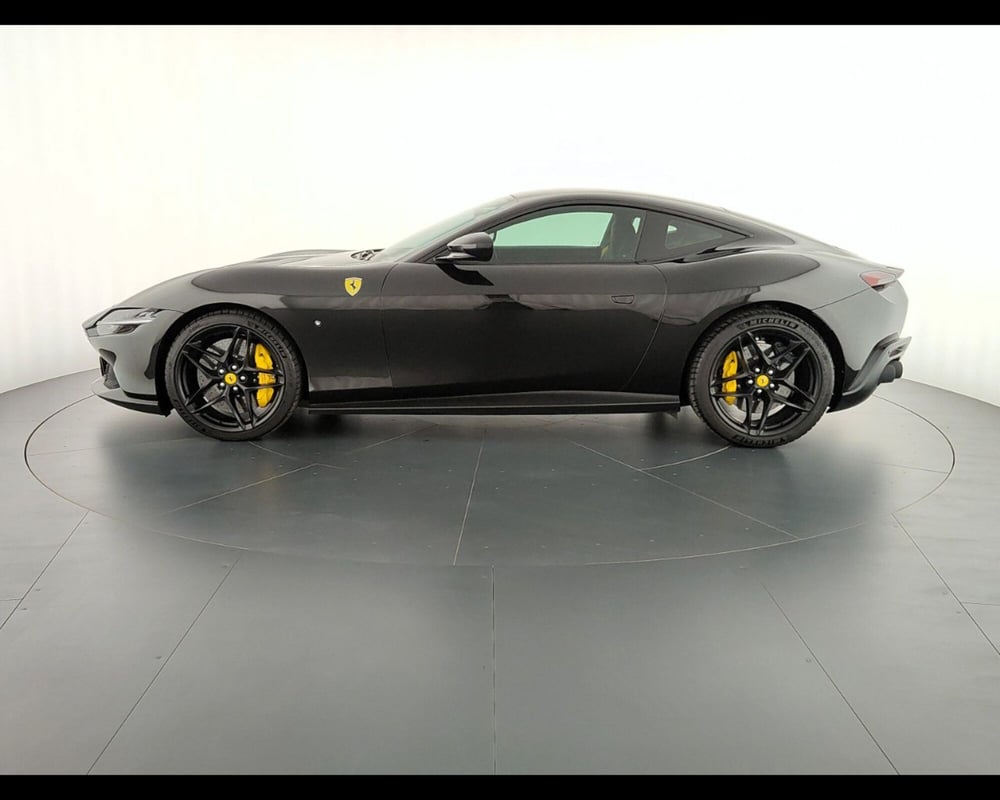 Ferrari Roma Spider usata a Verona (3)