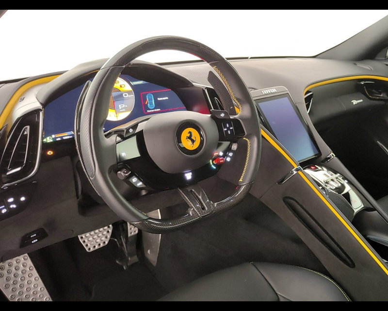 Ferrari Roma Spider usata a Verona (5)