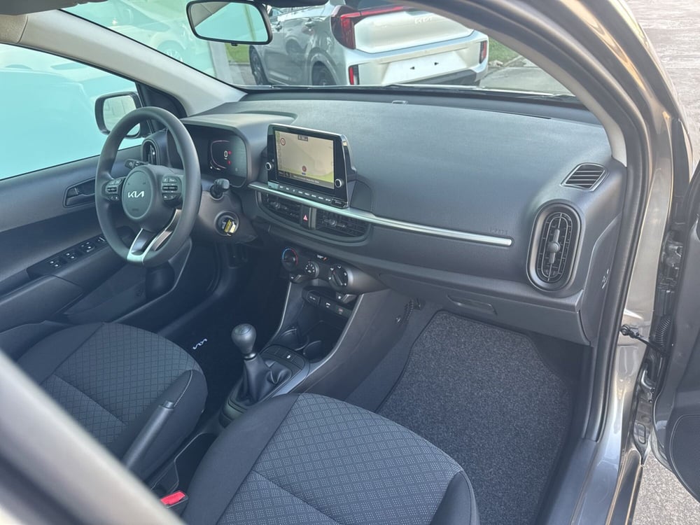 Kia Picanto nuova a Ferrara (11)