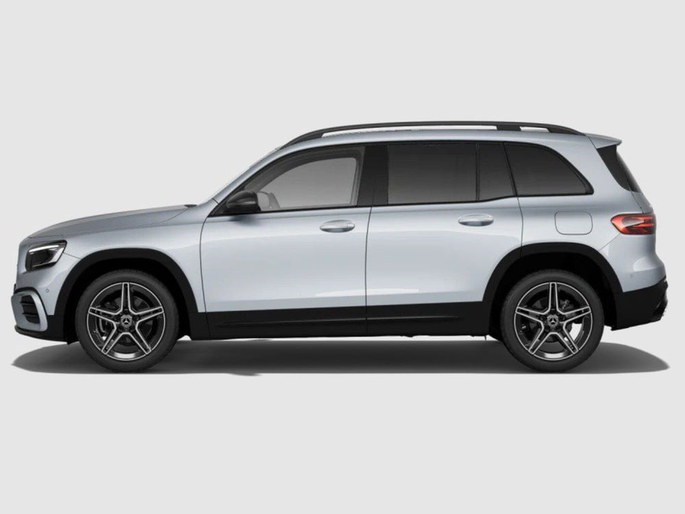 Mercedes-Benz GLB nuova a Ancona (2)