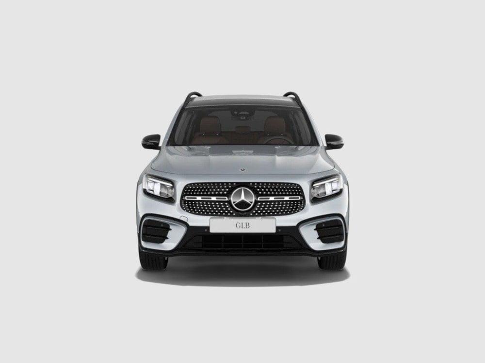 Mercedes-Benz GLB nuova a Ancona (8)