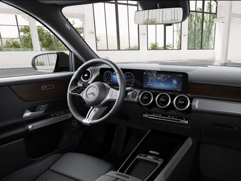 Mercedes-Benz GLB nuova a Ancona (12)