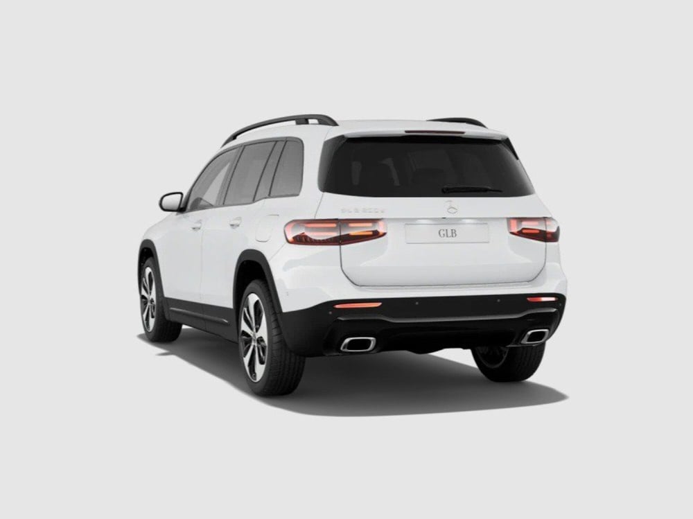 Mercedes-Benz GLB nuova a Ancona (3)