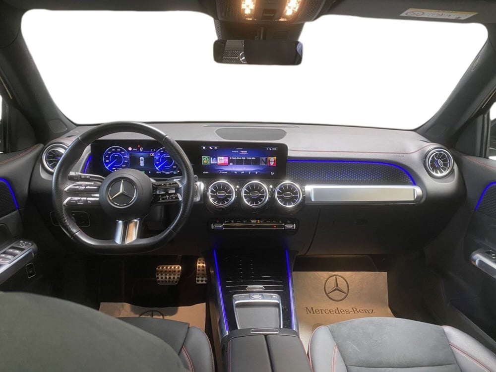 Mercedes-Benz EQB usata a Napoli (14)
