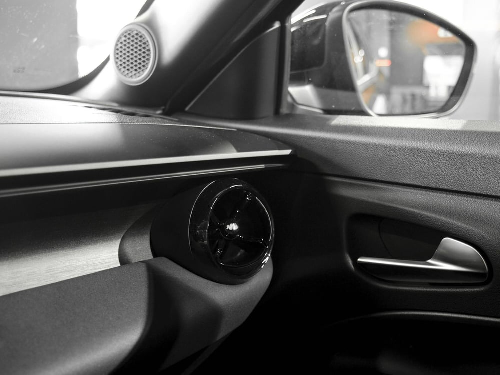 Alfa Romeo Junior nuova a Prato (13)