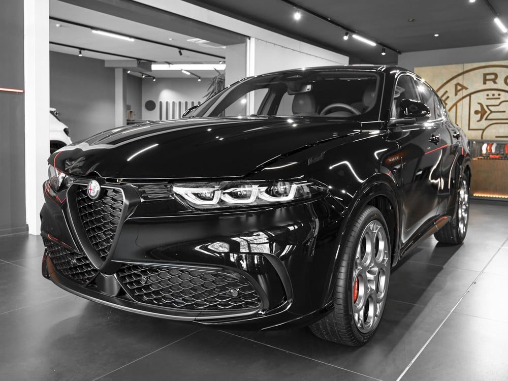 Alfa Romeo Tonale nuova a Prato (2)