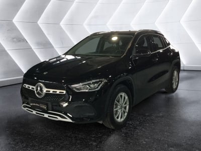 Mercedes-Benz GLA SUV 180 d Business Extra auto del 2022 usata a Caserta