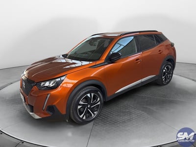 Peugeot 2008 PureTech 100 S&amp;S Allure Pack del 2022 usata a Siena