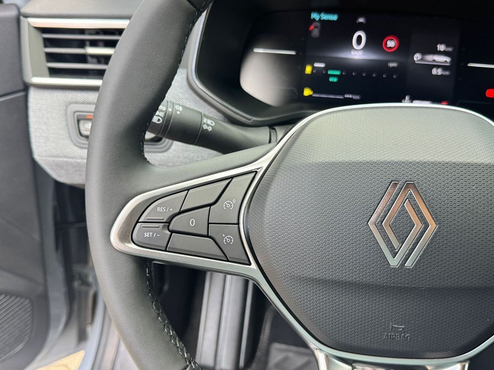 Renault Clio nuova a Pavia (14)