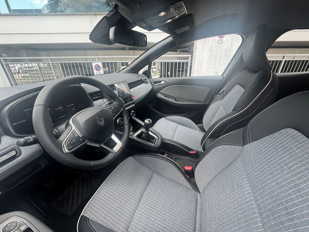 Renault Clio nuova a Pavia (8)