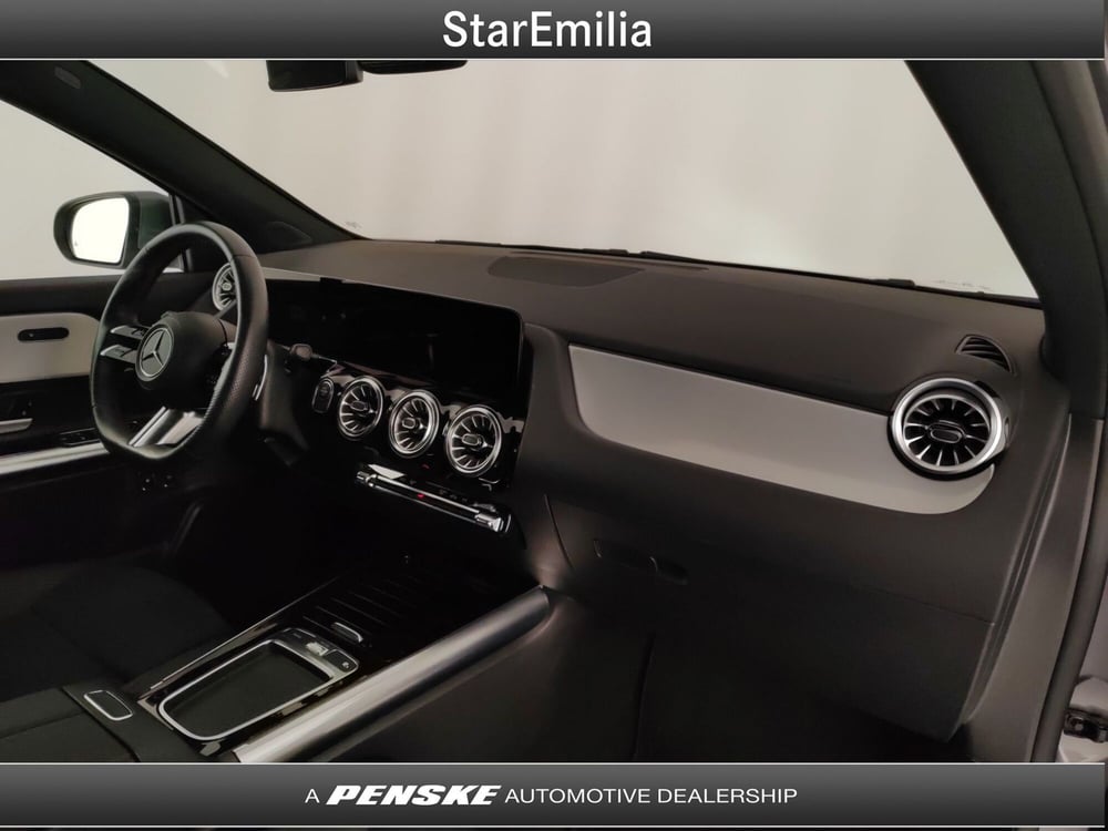 Mercedes-Benz GLA SUV usata a Bologna (16)