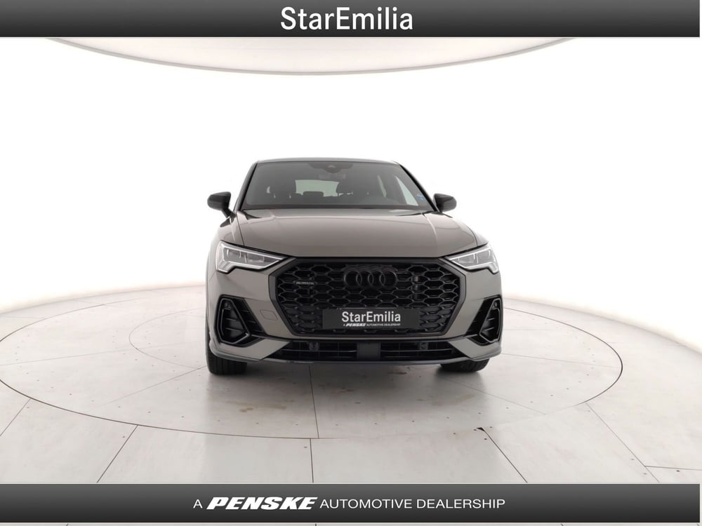 Audi Q3 Sportback usata a Bologna (7)