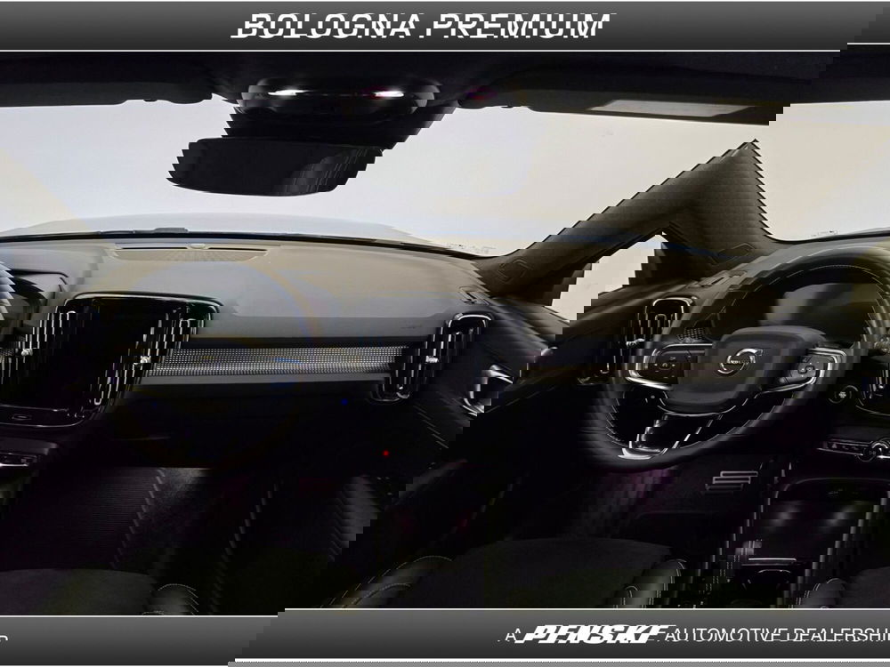 Volvo XC40 usata a Bologna (4)