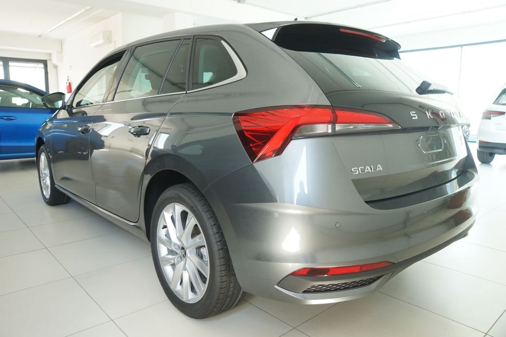 Skoda Scala nuova a Torino (7)