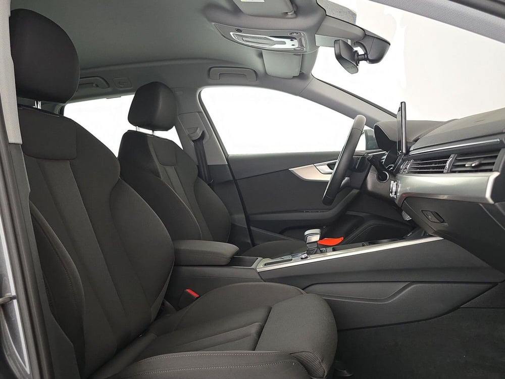 Audi A4 Avant usata a Asti (14)