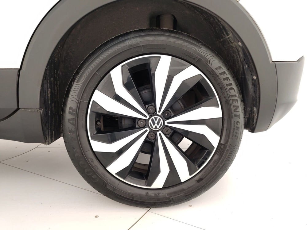 Volkswagen T-Cross usata a Massa-Carrara (6)