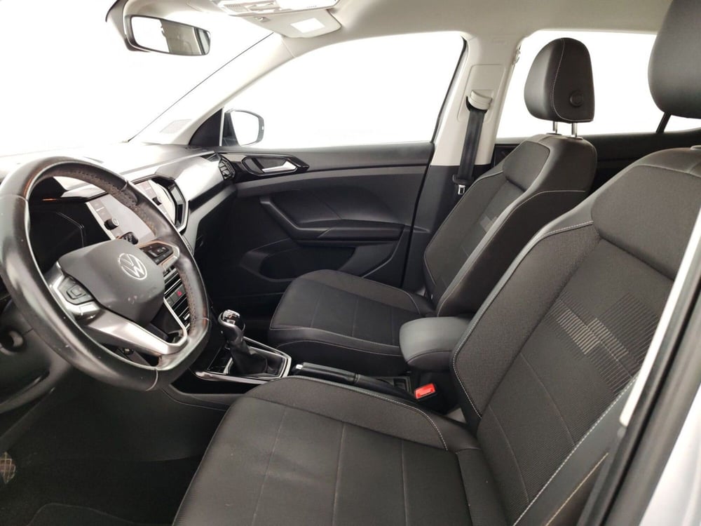 Volkswagen T-Cross usata a Massa-Carrara (7)
