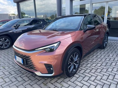 Lexus LBX 1.5 hybrid Cool 4wd del 2024 usata a Perugia