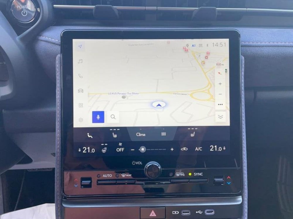 Lexus LBX usata a Perugia (10)