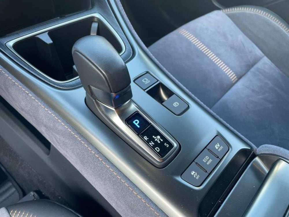 Lexus LBX usata a Perugia (11)