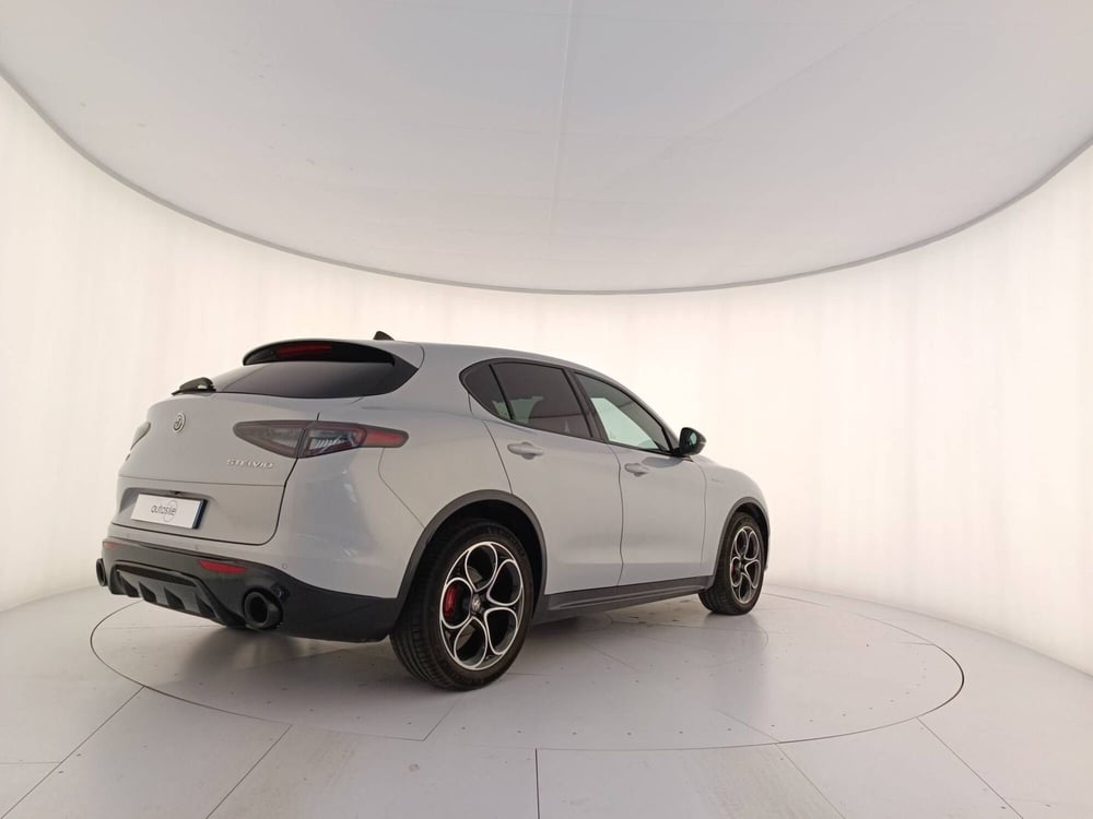 Alfa Romeo Stelvio usata a Treviso (6)