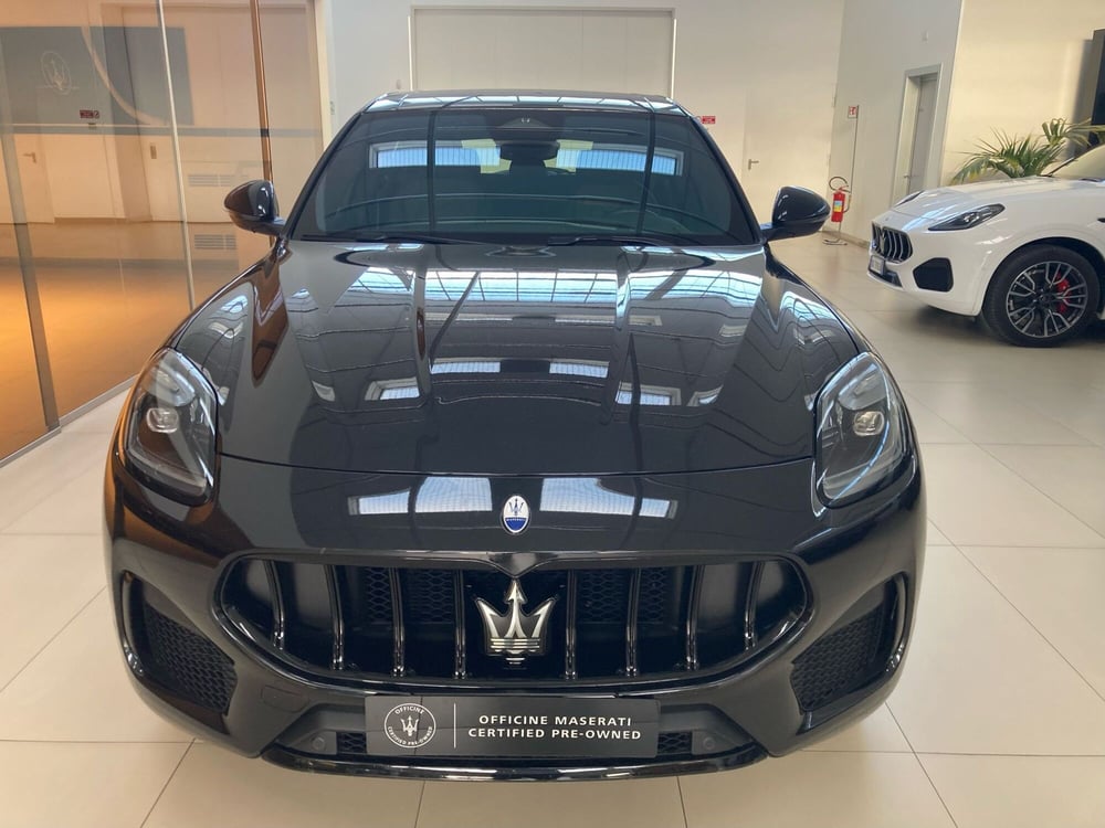 Maserati Grecale usata a Bari (2)