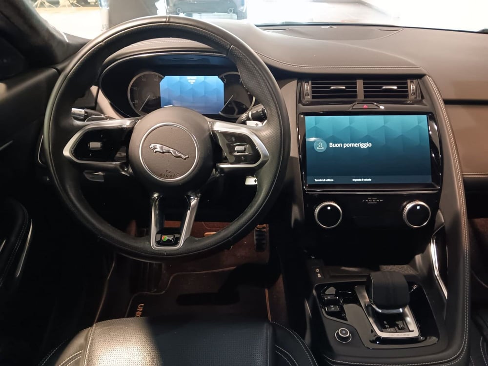 Jaguar E-Pace usata a Cuneo (11)