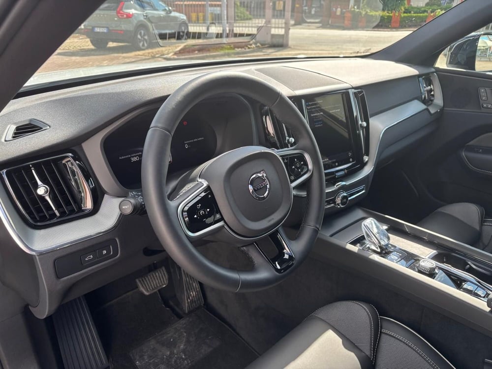 Volvo XC60 usata a Vercelli (15)