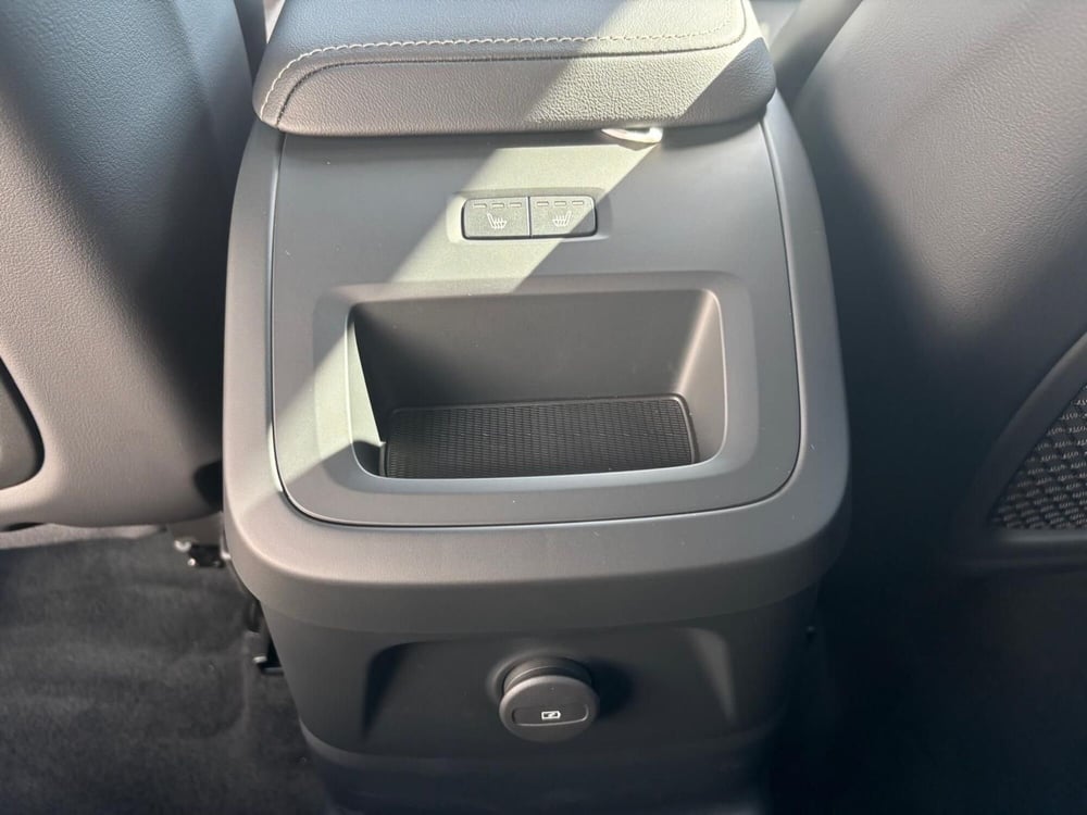 Volvo XC60 usata a Vercelli (18)