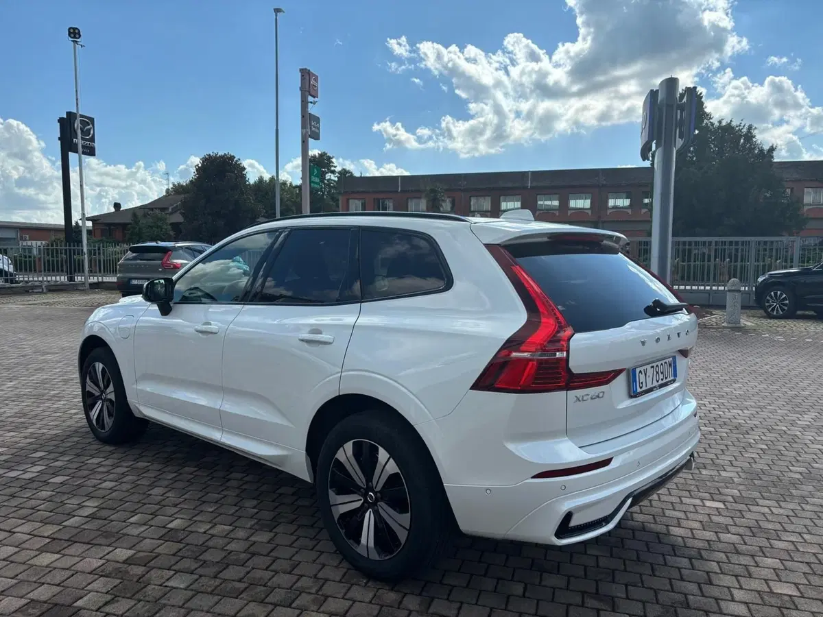 Volvo XC60 usata a Vercelli (4)