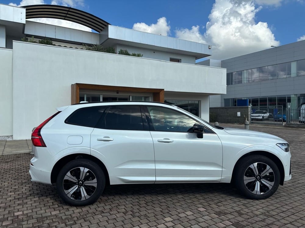 Volvo XC60 usata a Vercelli (8)
