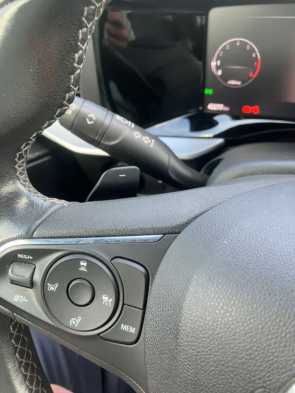 Opel Mokka usata a Lucca (16)