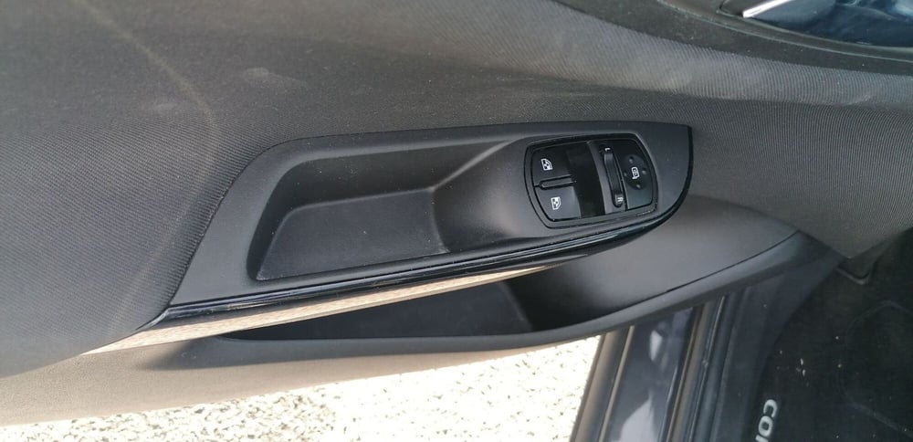 Opel Corsa usata a Pistoia (12)