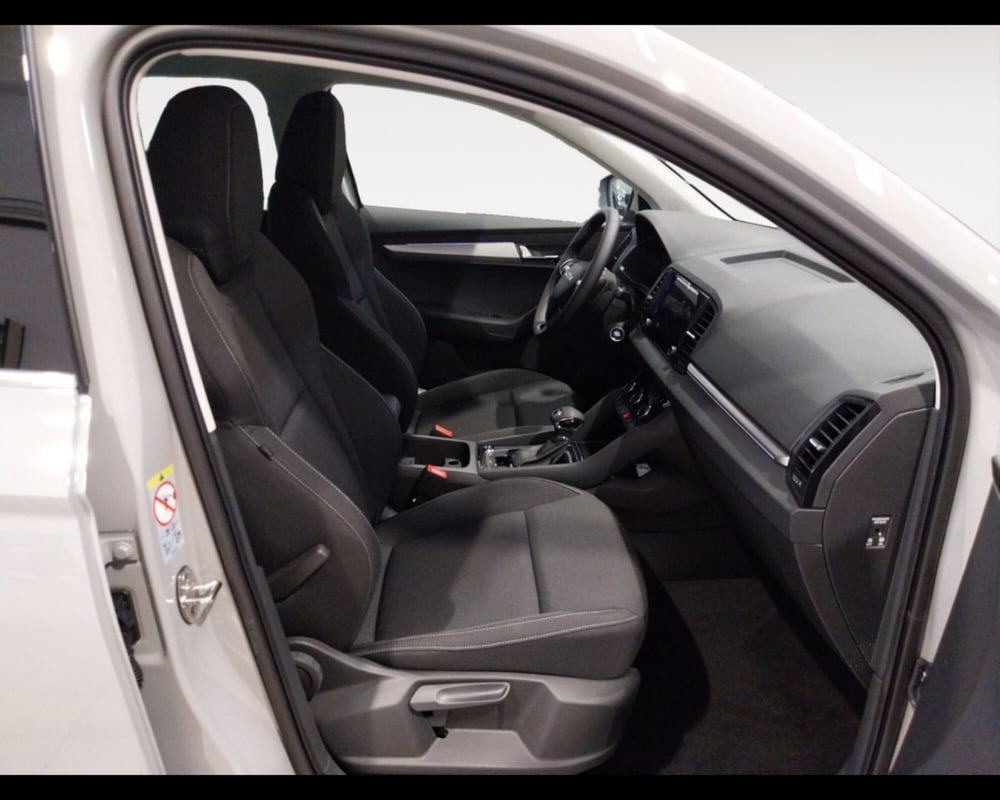 Skoda Karoq nuova a Forlì-Cesena (10)