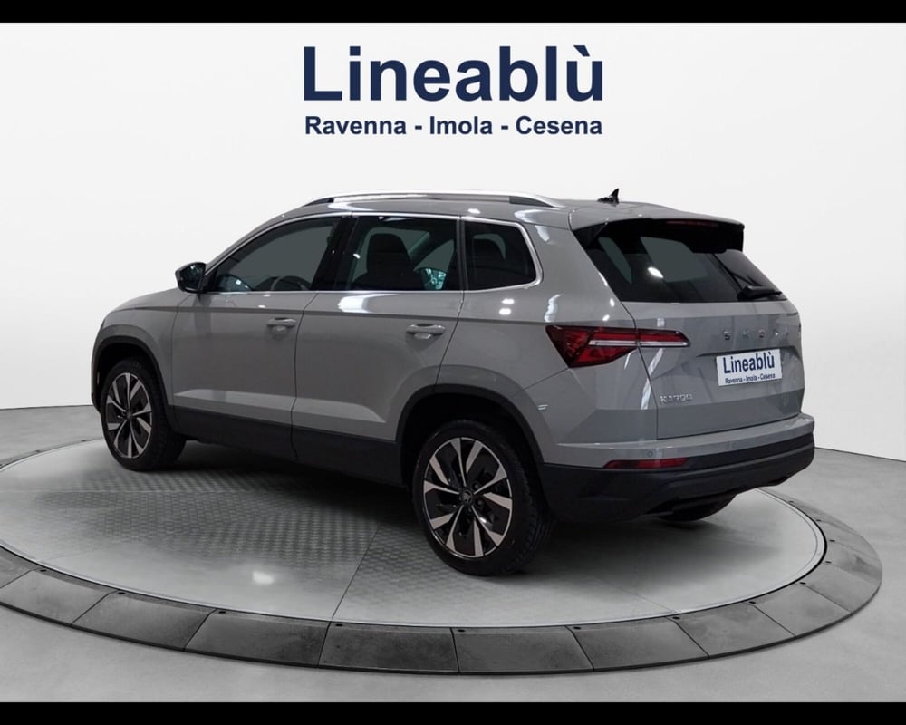 Skoda Karoq nuova a Forlì-Cesena (6)
