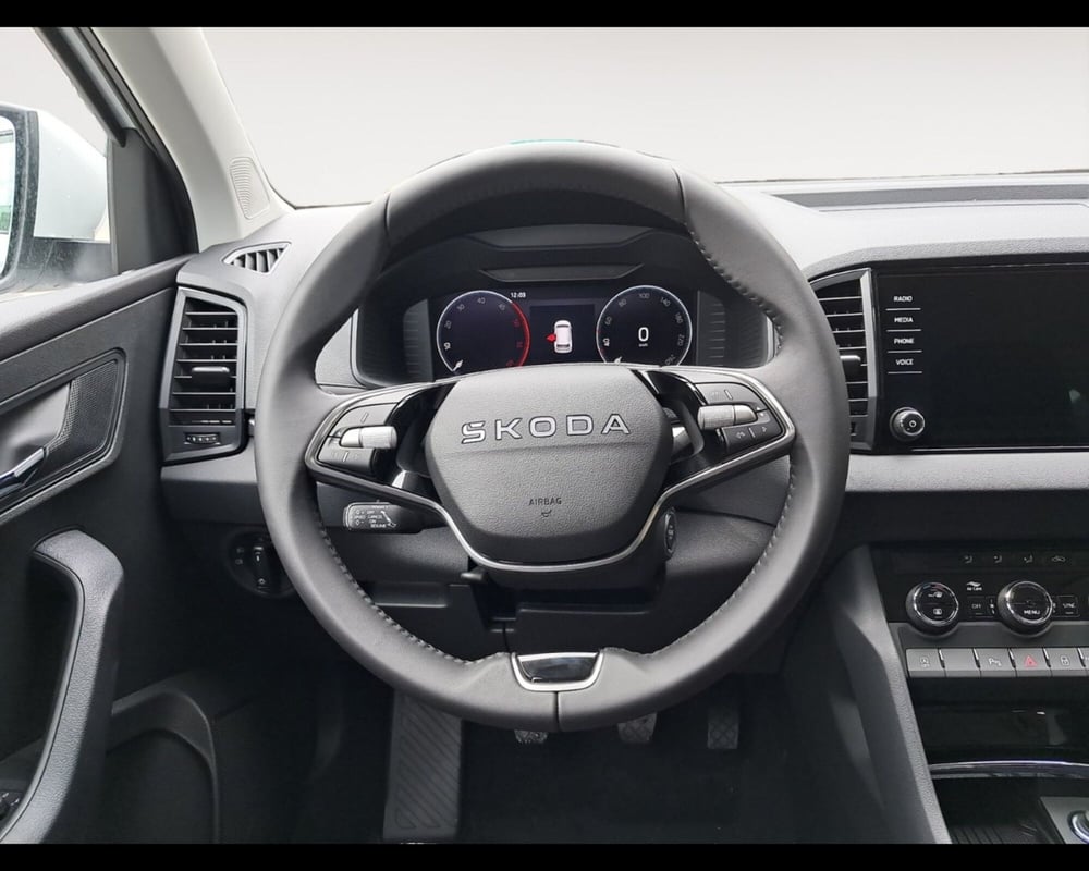 Skoda Karoq nuova a Ravenna (15)