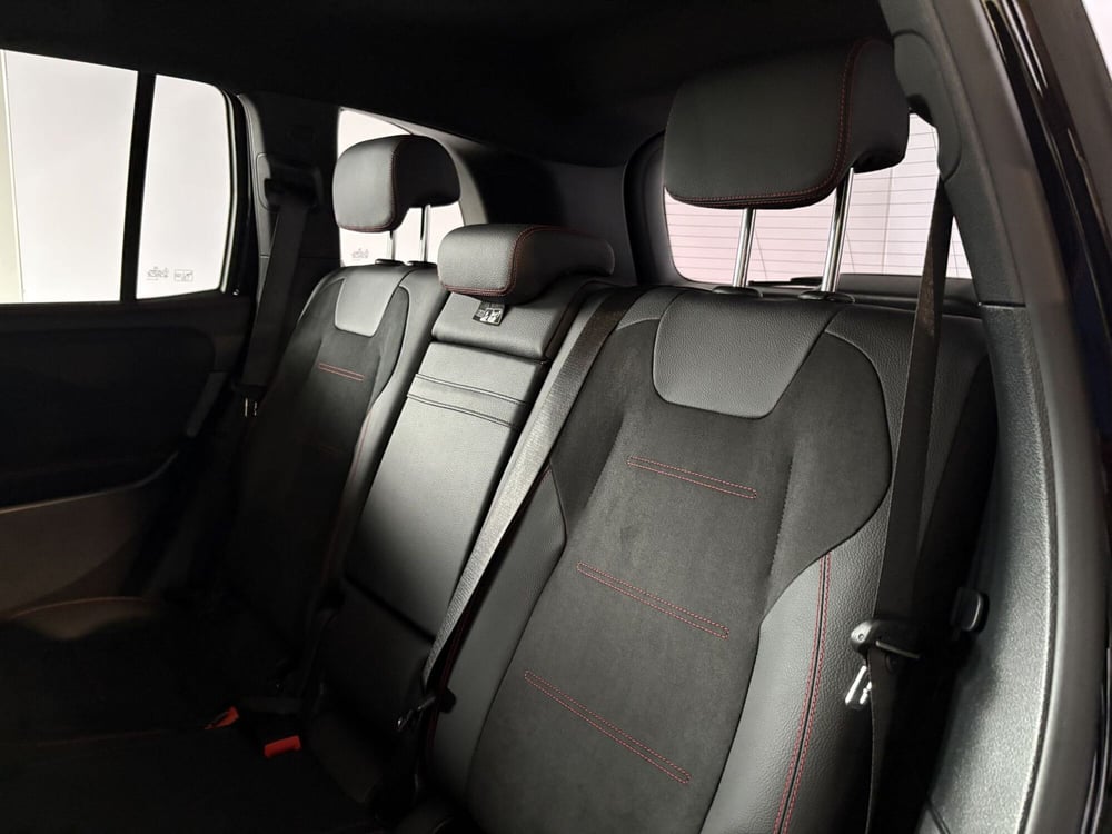 Mercedes-Benz GLB usata a Milano (17)
