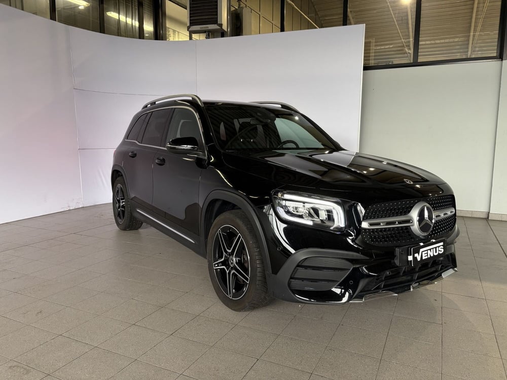 Mercedes-Benz GLB usata a Milano (18)