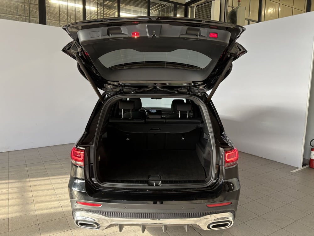 Mercedes-Benz GLB usata a Milano (6)