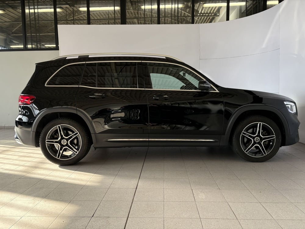 Mercedes-Benz GLB usata a Milano (8)