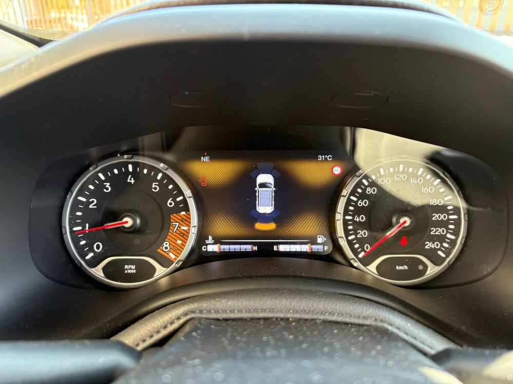 Jeep Renegade usata a Monza e Brianza (10)
