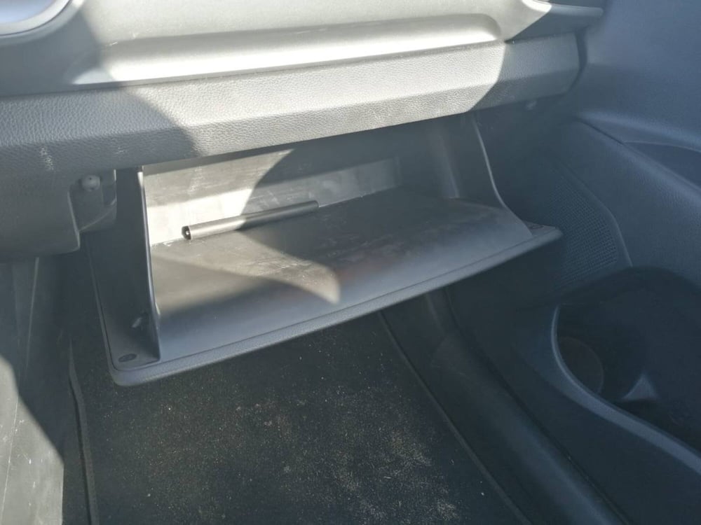 Kia Stonic usata a Salerno (14)